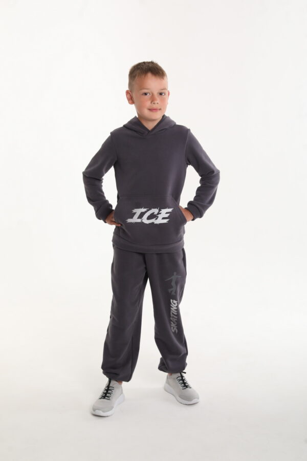 Спортивный костюм для мальчика с карманом «кенгуру» графитовый — Одежда для фигурного катания и термокостюмы